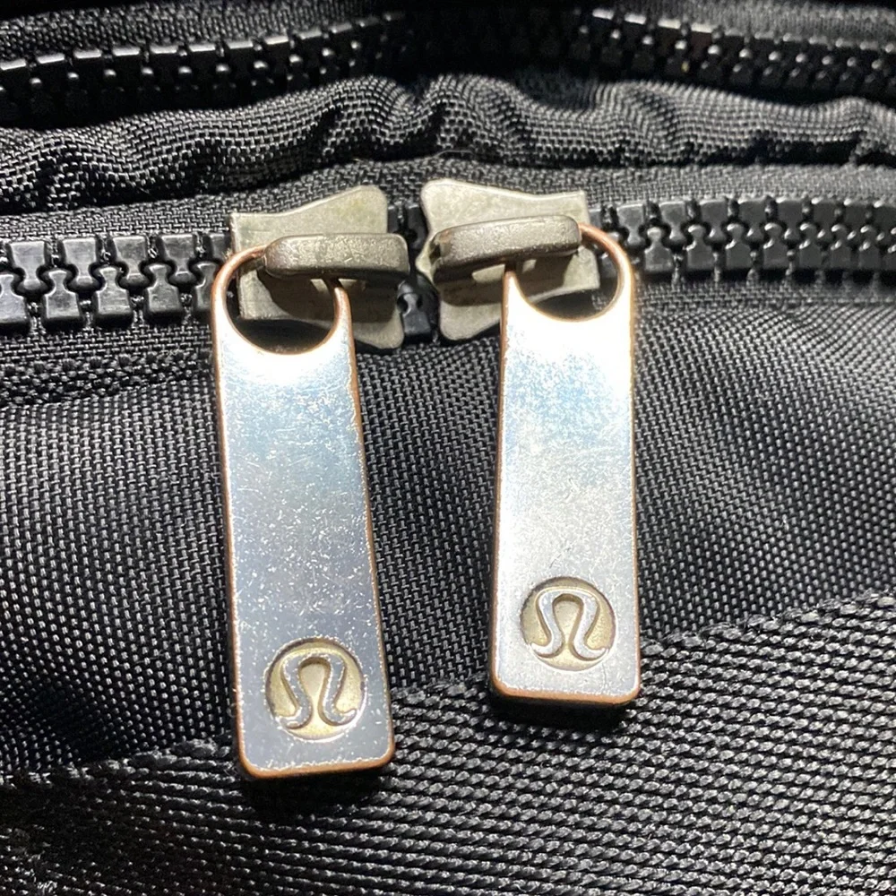 lululemon athletica Navy Backpack. Solid black. Stock picture is with blue trim - Picture 8 of 16